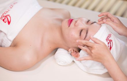 Da siêu căng bóng, nắm bắt xu thế nào các chị em ơi Da siêu căng bóng, nắm bắt xu thế nào các chị em ơi