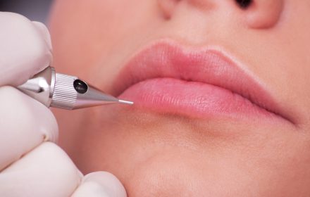 Vì sao lại lựa chọn điêu khắc chân mày, cấy hồng môi tại Shynh House Vì sao lại lựa chọn điêu khắc chân mày, cấy hồng môi tại Shynh House