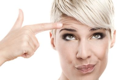 Bất ngờ với cách xóa nếp nhăn trên trán đơn giản tại nhà Bất ngờ với cách xóa nếp nhăn trên trán đơn giản tại nhà