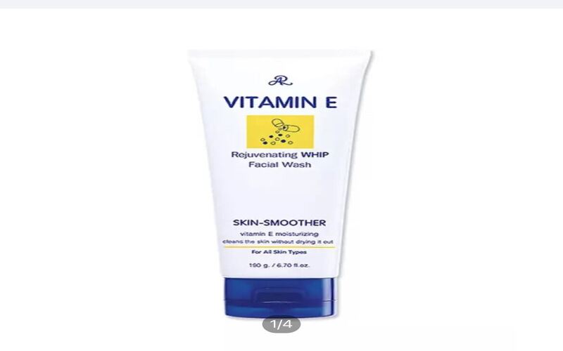 sữa rửa mặt để chăm da