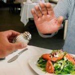 Hạn chế ăn mặn