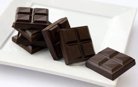 Ăn socola đen giảm cân được không? Ăn socola đen giảm cân được không?
