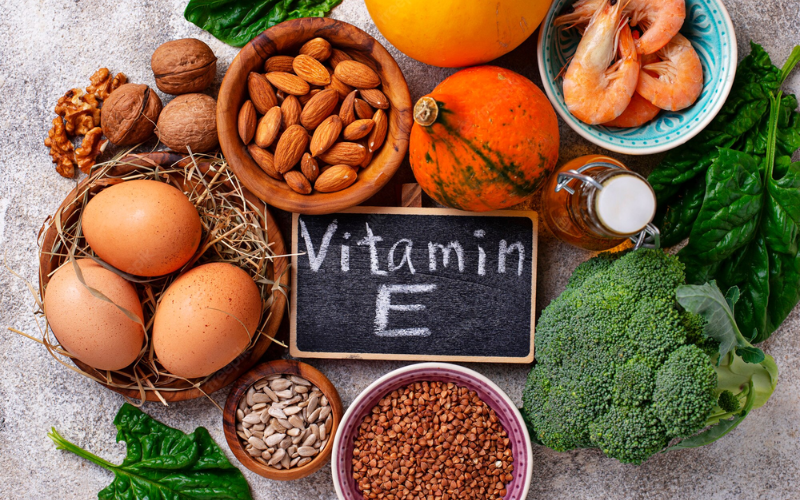 vitamin E để trị sẹo lõm