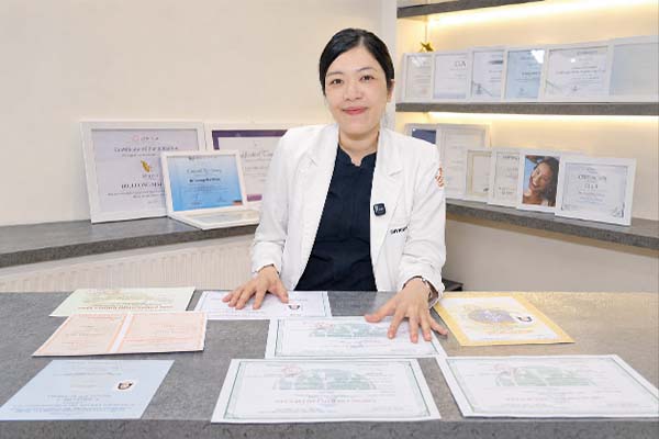 Bác sĩ CKII - Lương Mai Trang