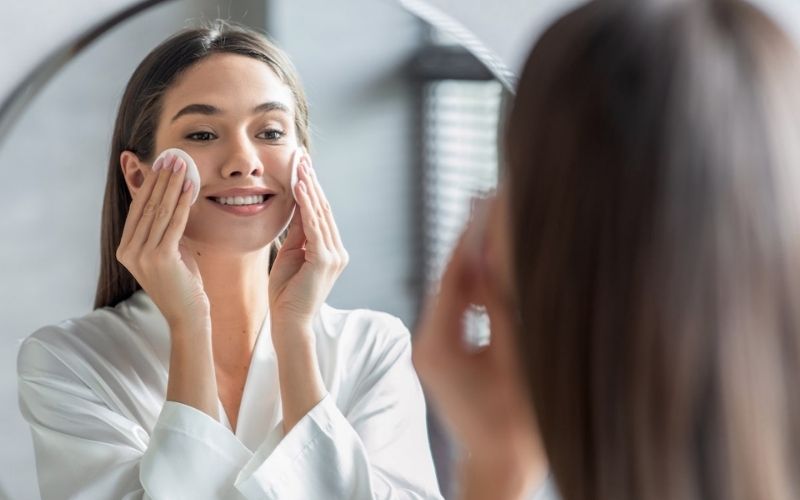 Bảo vệ và chăm sóc da nhẹ nhàng trong hai mươi bốn giờ đầu