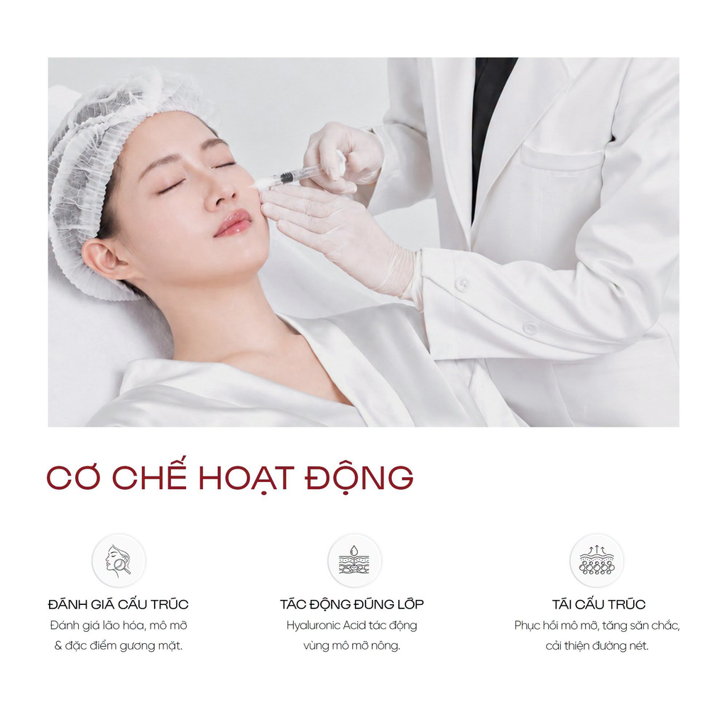 Bác sĩ thực hiện Shynh Rejuran Pro tại Shynh Medical Clinic