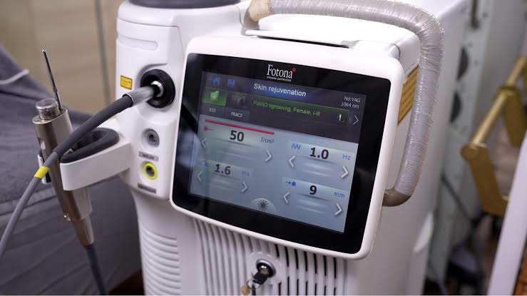 Laser Fotona hỗ trợ tái tạo và cải thiện chất lượng da