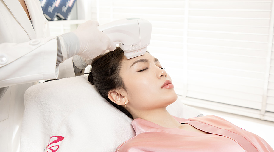 HIFU LinearZ hỗ trợ nâng cơ và cải thiện đường nét gương mặt